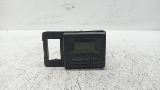 LAND ROVER YFB100500LNF Часы салонные в наличии Черновцы