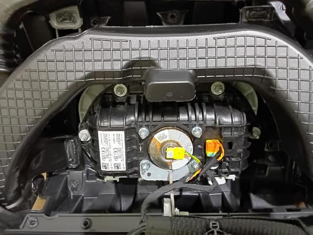 PEUGEOT YQ000308CY в наличии Павлоград