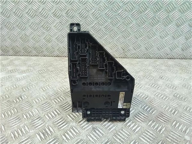 YQE103111 ROVER купить в Одесса