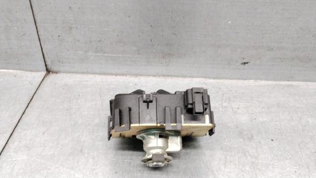 FORD YS4AA43102FE Замок багажника в наличии Украина