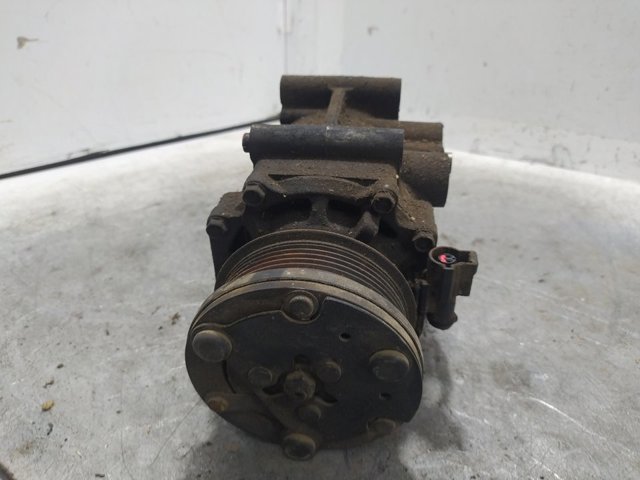 FORD YS4H19D629AE Компрессор кондиционера в наличии Чернигов