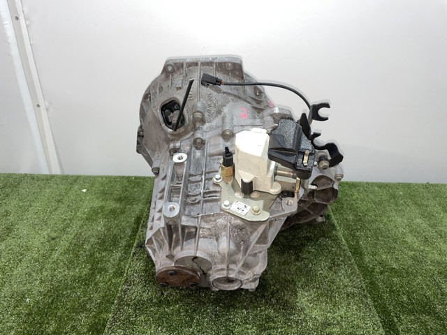 FORD YS4R7002MA КПП в сборе (механическая коробка передач) в наличии Сумы