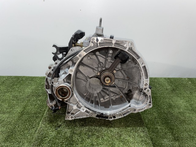 YS4R7002MA КПП купить Чернигов