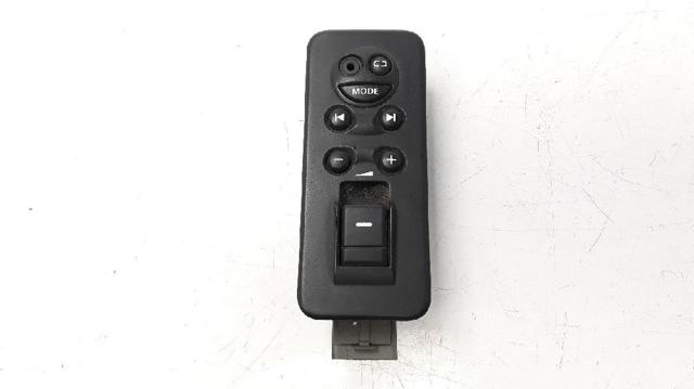 YUD501080PVJ LAND ROVER Кнопочный блок управления стеклоподъемником задний правый купить в Черкассы