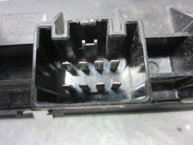 LAND ROVER YUD501540PVJ в наличии Кривой Рог