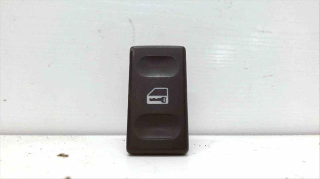LAND ROVER YUF101790 в наличии Ирпень