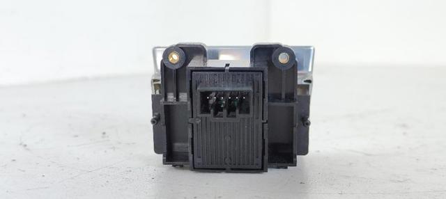 LAND ROVER YUG500391MVM Выключатель контроля положения ручного тормоза в наличии Харьков