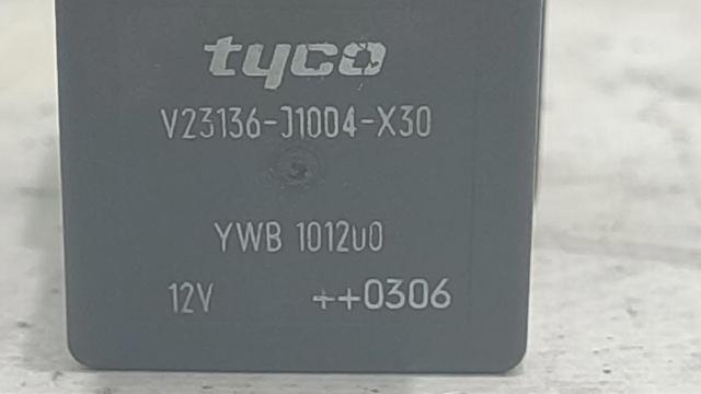 ROVER YWB101200 Реле многофункциональное в наличии Ужгород