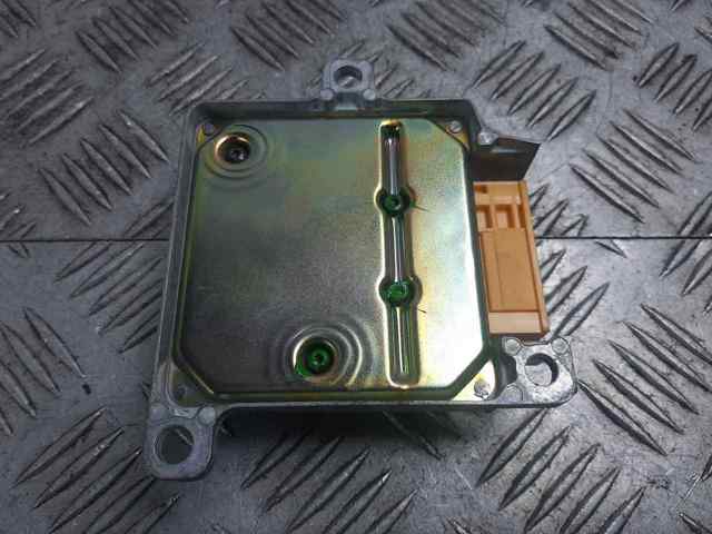 YWC106360 LAND ROVER купить в Киев