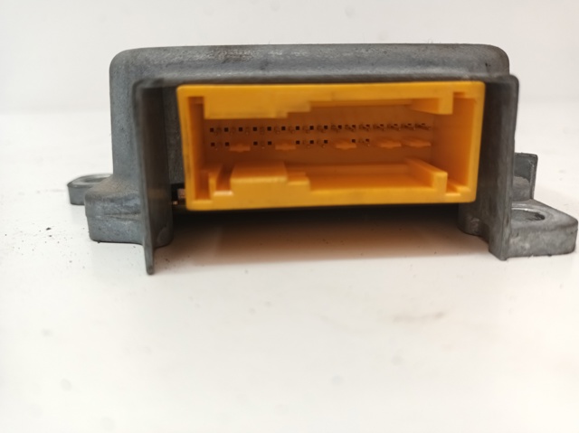 YWC106360 LAND ROVER купить в Ровно