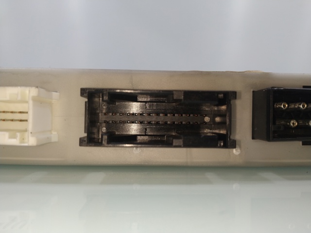 YWC500521 LAND ROVER купить в Днепр