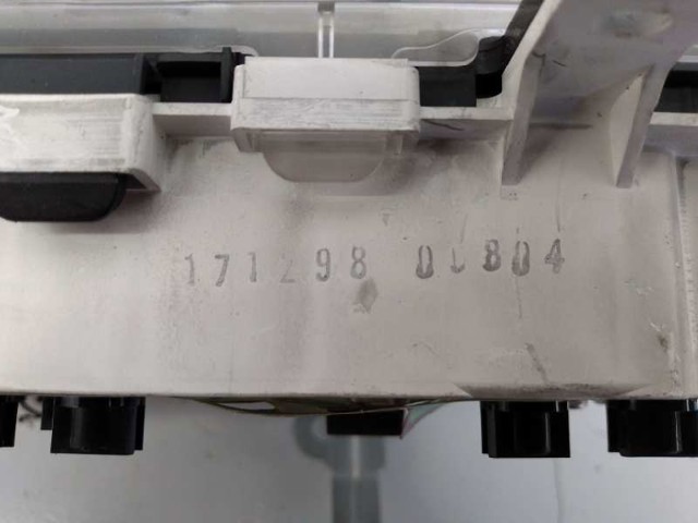 YWY100340 LAND ROVER Панель приборов купить в Ровно