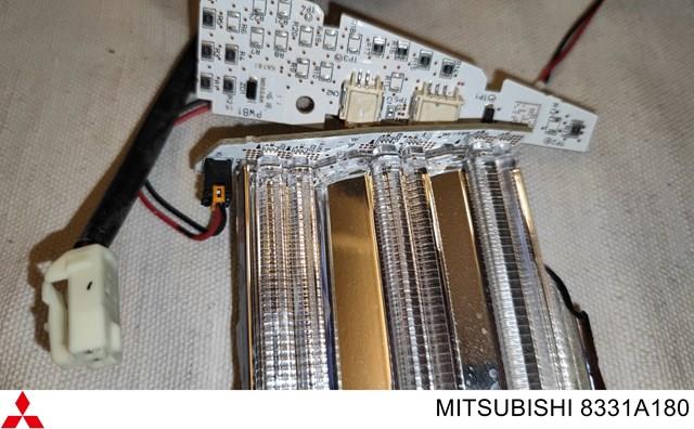 MITSUBISHI 8331A180 Фонарь задний правый внутренний в наличии Чернигов
