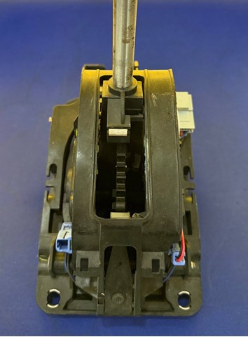 DG9P7K004 FORD купить в Запорожье