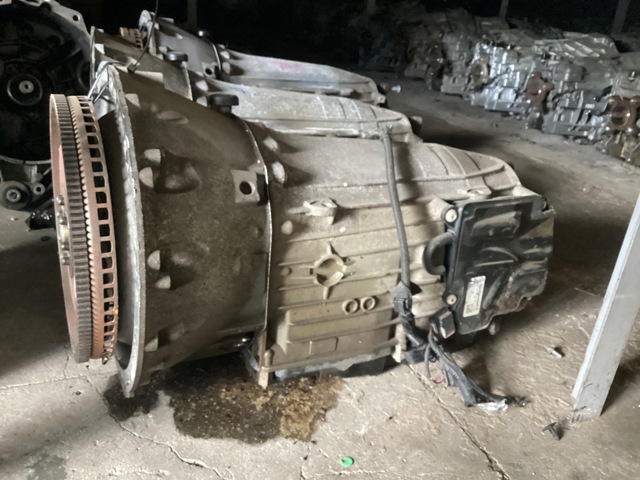 Датчик положения селектора АКПП A0002704652 MERCEDES