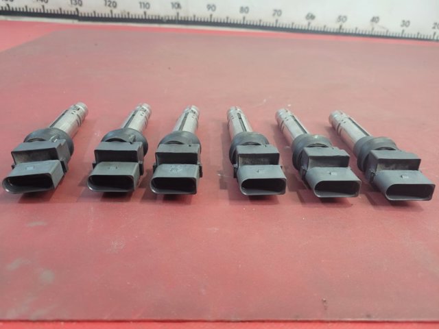 VAG 022905715E Катушка зажигания в наличии Украина