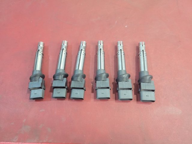 VAG 022905715E Катушка зажигания в наличии Ужгород