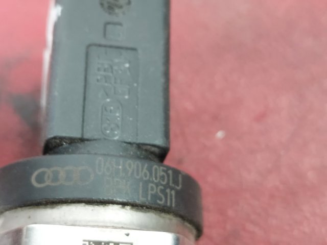 VAG 06H906051J Датчик давления топлива в наличии Житомир