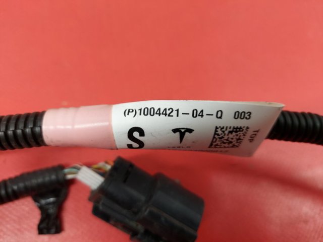TESLA 100442104Q в наличии Тернополь