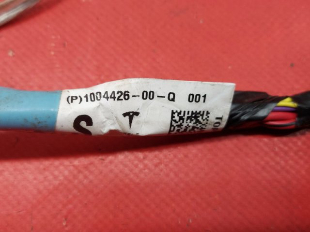TESLA 100442600Q в наличии Днепр