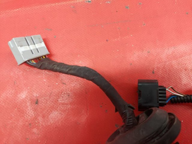 TESLA 100442600Q в наличии Чернигов