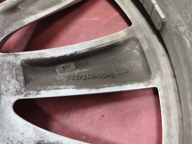 102724400B TESLA Диски колесные литые (легкосплавные, титановые) купить в Ирпень