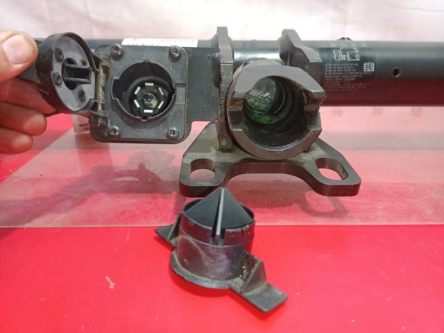 102758100D TESLA купить в Киев