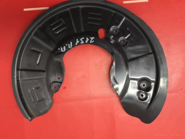 Защита тормозного диска, переднего, правого 102766201B TESLA