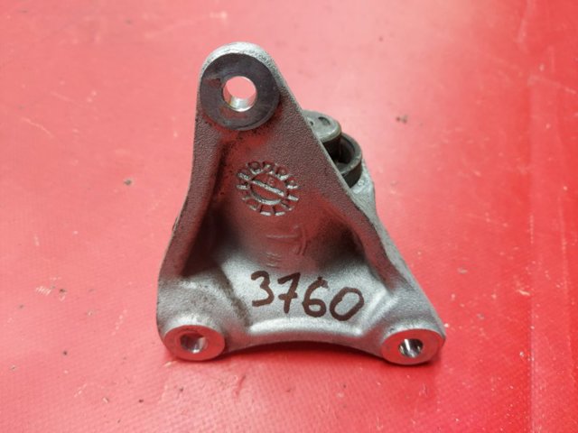 TESLA 102803400B Подушка (опора) двигателя левая задняя в наличии Сумы
