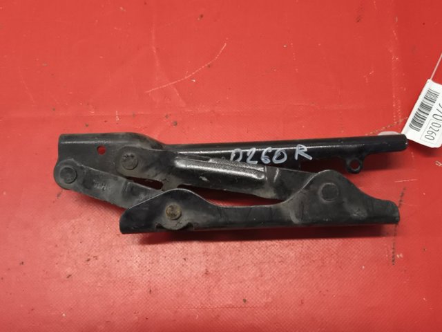 Правая петля капота  102928599D TESLA