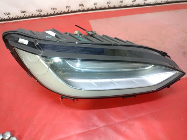 Фара правая 103431300B TESLA