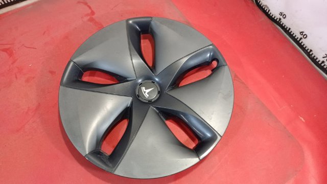 Колпаки на колеса 104423199B TESLA