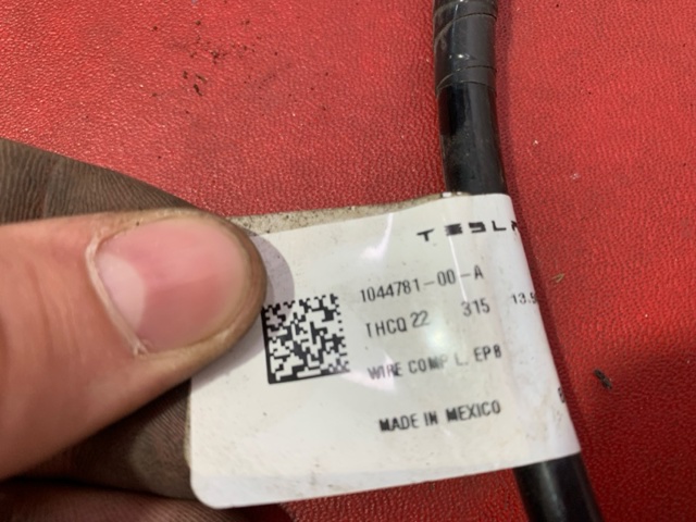 TESLA 104478100A Электропроводка заднего тормозного суппорта в наличии Ирпень