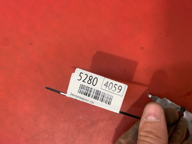 TESLA 104478100A Электропроводка заднего тормозного суппорта в наличии Киев