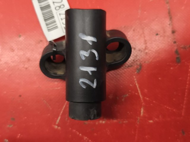 Отбойник пятой двери 105142900D TESLA