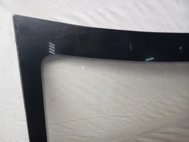 TESLA 106156500C Стекло лобовое  в наличии Одесса