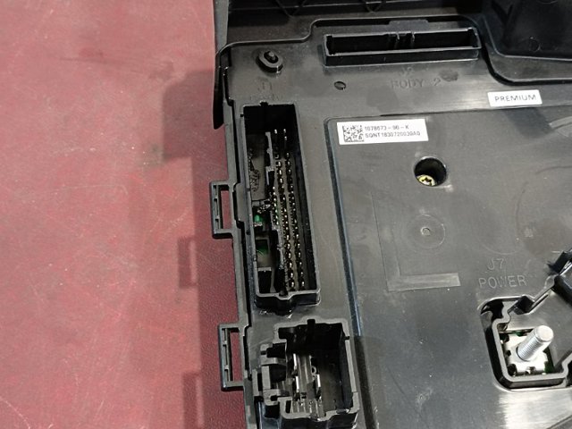 TESLA 107867390K в наличии Днепр