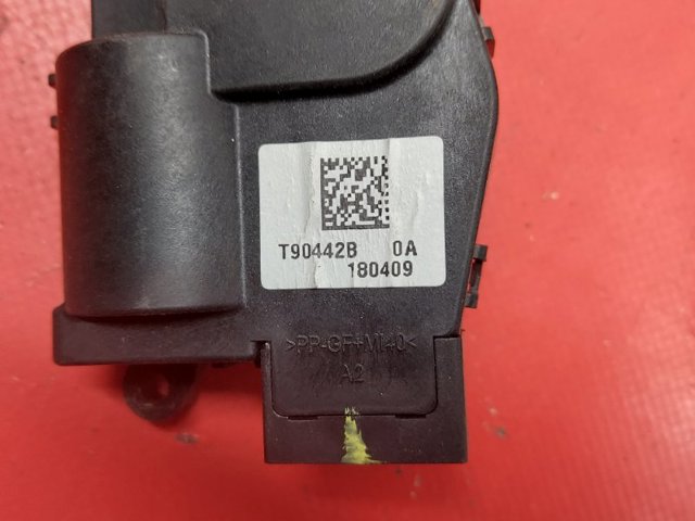 110767200A TESLA купить в Тернополь