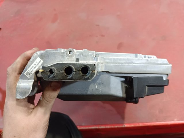 111818272H TESLA купить в Днепр