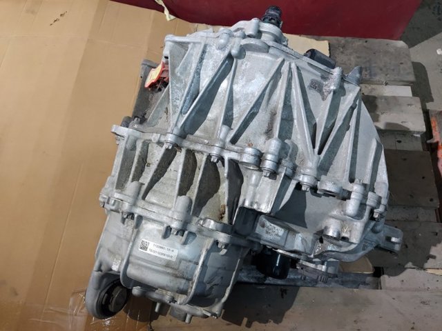 TESLA 112096010H Электромотор в наличии Винница