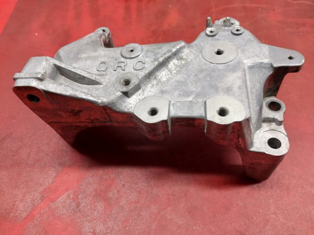 NISSAN 112314BA0B Кронштейн подушки (опоры) двигателя правой в наличии Тернополь