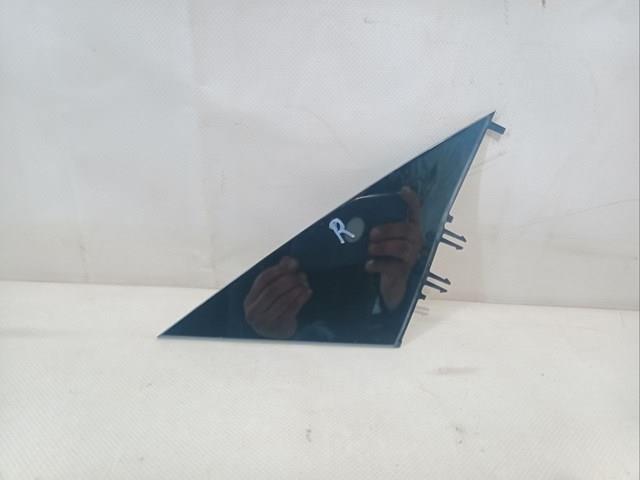 Треугольник в дверь-зеркало 1130656-00-E