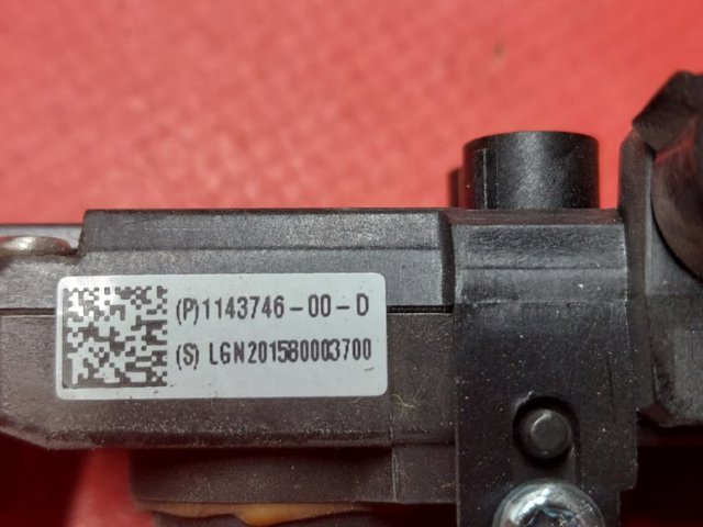 114374600D TESLA Камера заднего вида купить в Киев