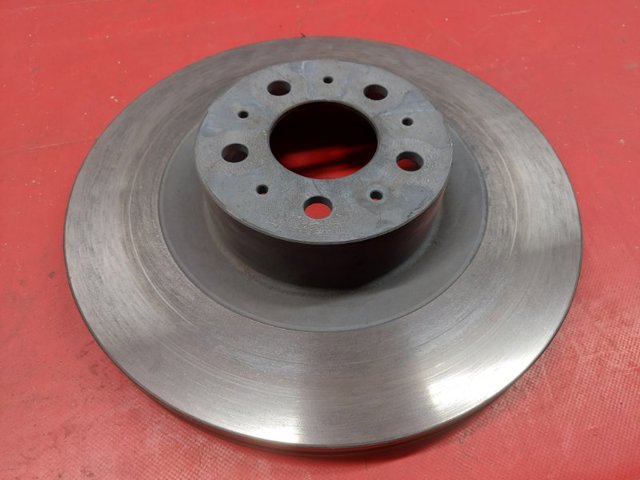 TESLA 118861100A Передние тормозные диски в наличии Черновцы