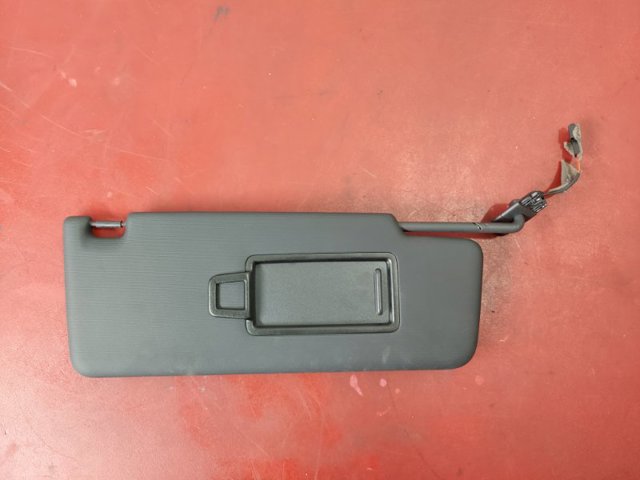 Козырек солнцезащитный автомобиля 11A857552F2UV VAG