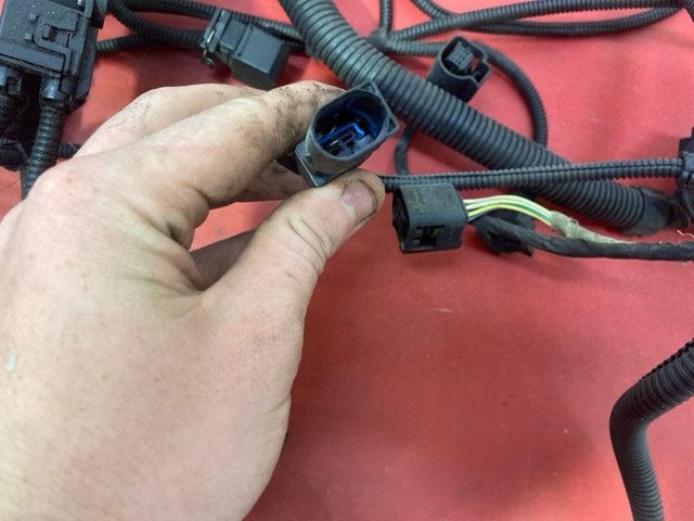 12527585027 BMW купить в Львов