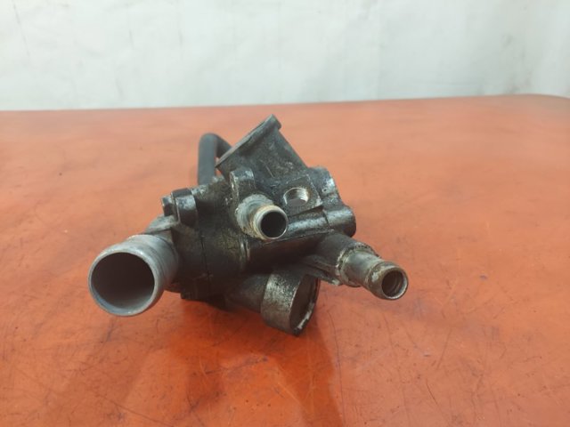 1305A402 MITSUBISHI Корпус термостата купить в Сумы