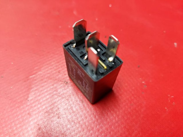 GM 13455281 Реле противотуманной фары в наличии Сумы