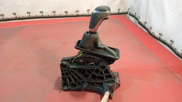 Селектор АКПП 13595922 GM