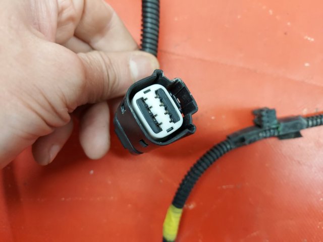 TESLA 148904600C Кабель (провод) парктроника бампера заднего в наличии Житомир
